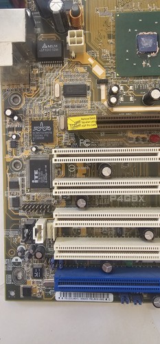 Mainboard gigabyte elektronik - ,